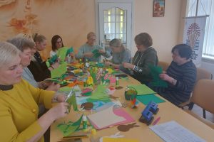 Popieriaus plastikos dirbtuvės lopšelyje-darželyje „Gintarėlis“