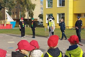 Projektas „Saugus kelias į darželį“