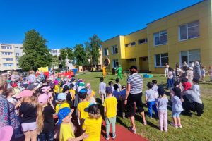 ATVIRŲ DURŲ DIENŲ „KAIP SMAGU VISEMS KARTU“ BAIGIAMASIS RENGINYS